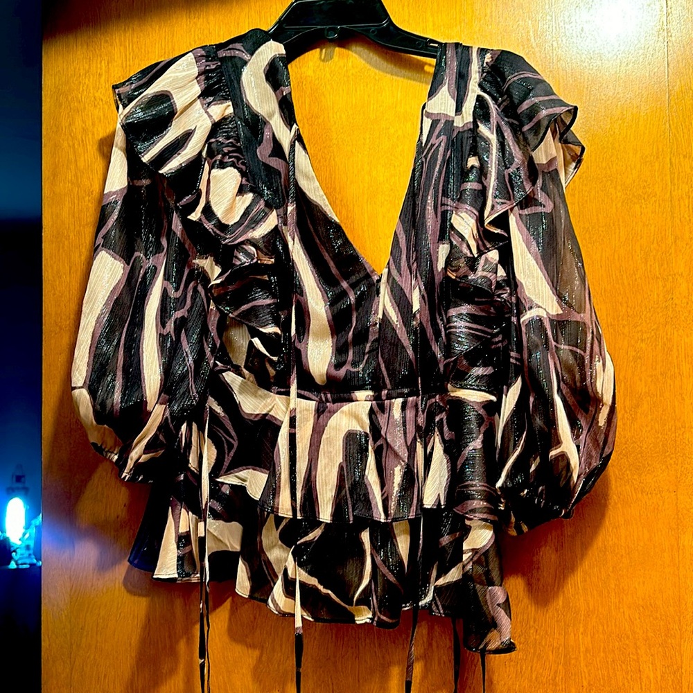 NWT Ted Baker Jasmyna Ruffle Top V-Neck 3/4 Blouson Sleeve Blouse Black size 2